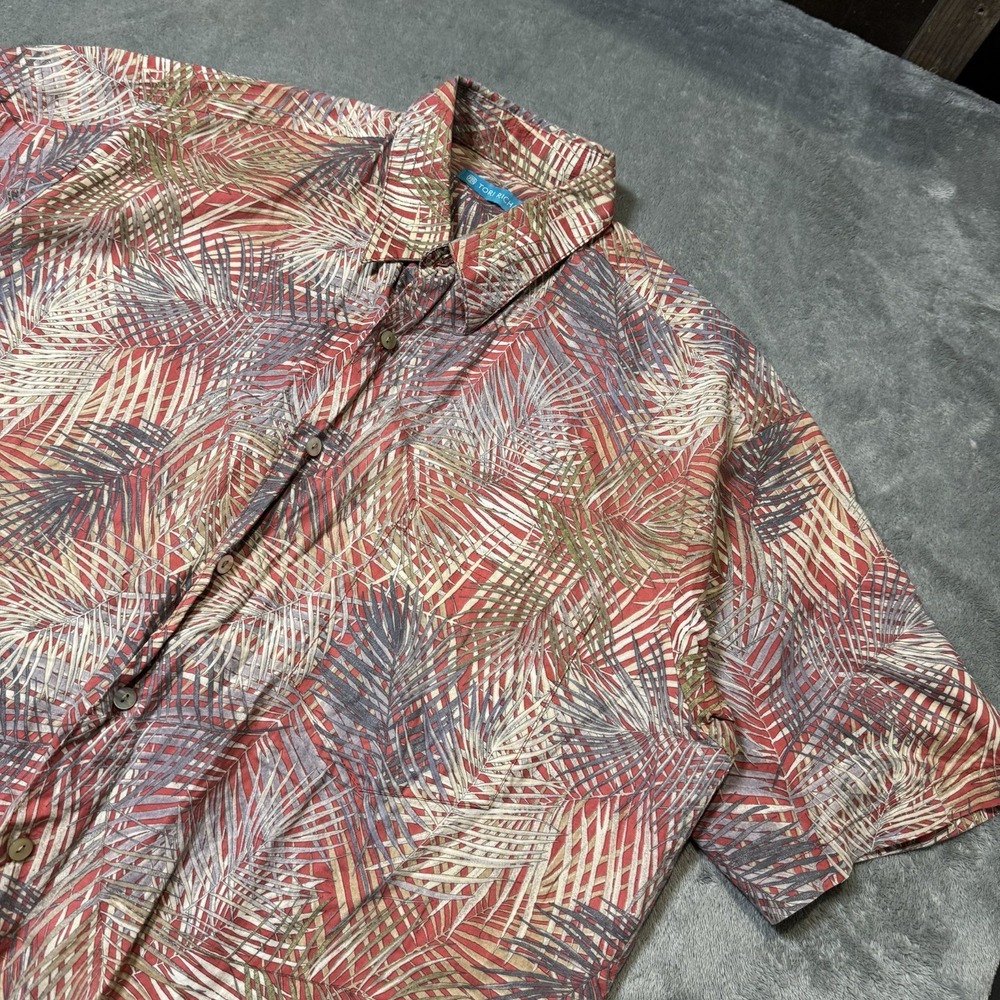 Tori Richard Shirt Mens M Red Hawaiian Palm Tree Leaf Cotton Lawn Made In Hawaii